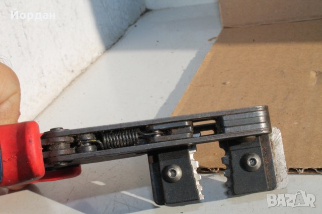 Клещи за електротехници , снимка 6 - Клещи - 34523303