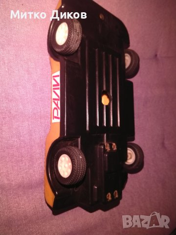 Стара метална СССР кола от соца Рали №8 на пружина 180х100х40, снимка 5 - Коли, камиони, мотори, писти - 42796338