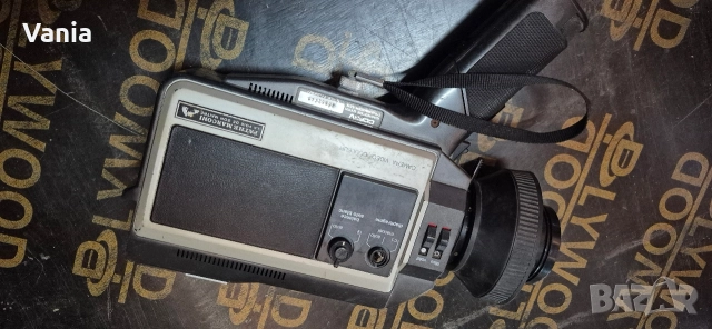 Стара видеокамера , снимка 6 - Антикварни и старинни предмети - 52648955