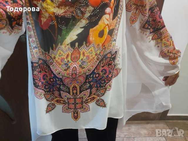 Стилна, красива дамска туника