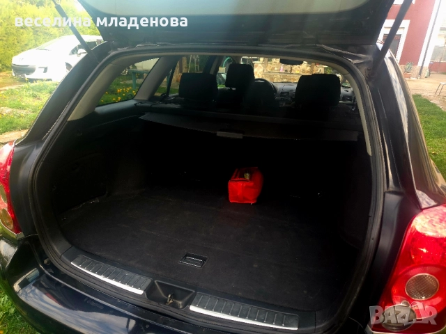 Toyota Avensis, снимка 8 - Автомобили и джипове - 52277838