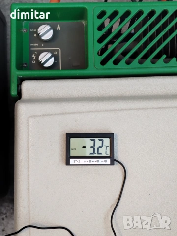 Хладилник ELECTROLUX -12/220 V/GAZ, снимка 3 - Хладилни чанти - 54344160