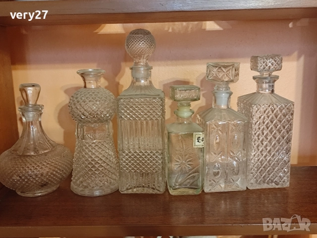 гарафи за уиски и чаши