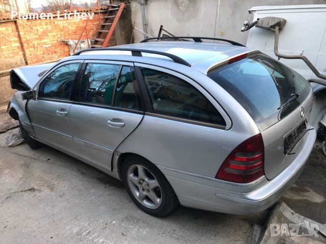 Продавам Mercedes C220 CDI НА ЧАСТИ!, снимка 2 - Автомобили и джипове - 32161158