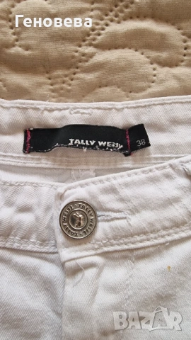 Подаряват се къси панталонки, снимка 2 - Къси панталони и бермуди - 53911498