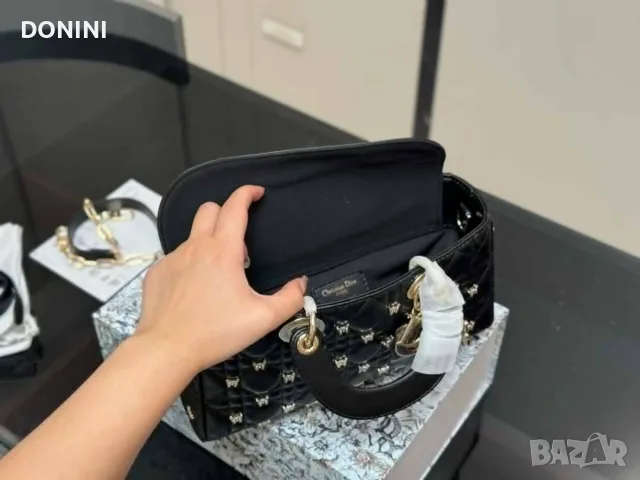 Christian Dior Дамска чанта, кожа, снимка 3 - Чанти - 56339706
