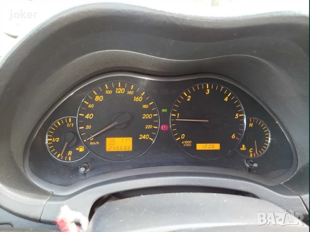 **Toyota Avensis 2.0 116кс D4D топ ***, снимка 11 - Автомобили и джипове - 52456558