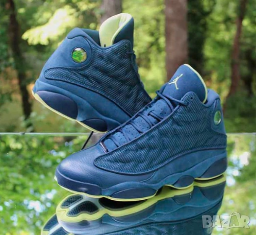 оригинални маратонки Air Jordan 13 Retro Squadron Blue номер 43, снимка 3 - Маратонки - 53088978