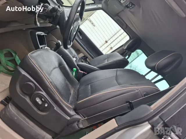 Рено Еспейс Renault Espace IV 3.0dCI Автоматик само на Части, снимка 12 - Автомобили и джипове - 49159425