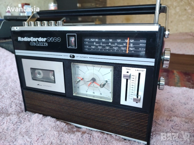 Радиокасетофон, снимка 7 - Радиокасетофони, транзистори - 52814222