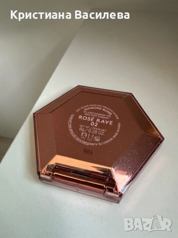 Хайлайтър Fenty и руж Kylie , снимка 3 - Декоративна козметика - 54113899