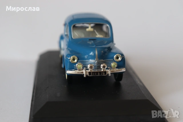 1:43 RENAULT 4CV LUXE КОЛИЧКА РЕТРО МОДЕЛ, снимка 3 - Колекции - 53078105