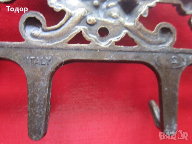 Уникална италианска ажурна бронзова закачалка , снимка 6 - Закачалки - 29796073