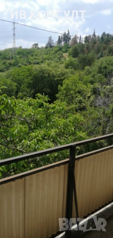 Продавам многостаен апартамент в Три чучура център, снимка 4 - Апартаменти - 54219629