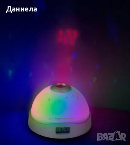 Часовник с проектор Esperanza EHC001, снимка 3 - Стенни часовници - 49025139