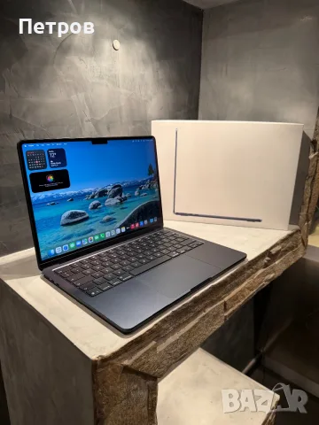 КАТО ЧИСТО НОВ Macbook Air M5 13.6" 24 RAM, 512 SSD Midnight + Гаранция