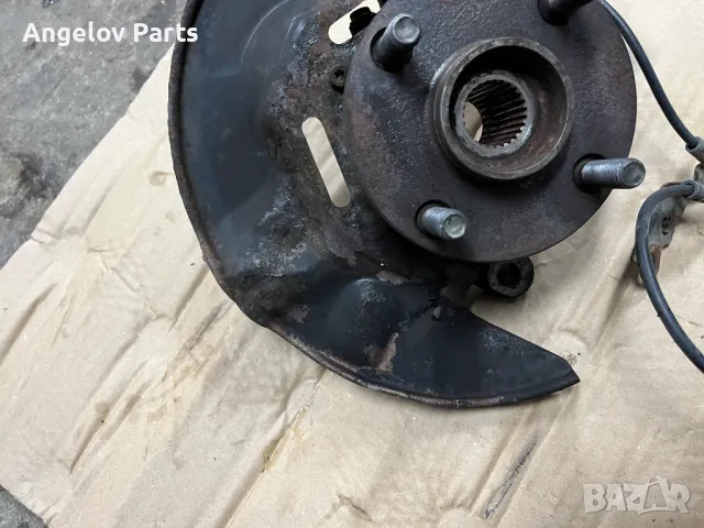 Предни шенкели за Toyota Corolla Verso 2.0 D-4D 2003 г., снимка 8 - Части - 48285176