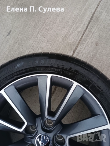 Оригинална Резервна гума за Шкода Йети, снимка 1