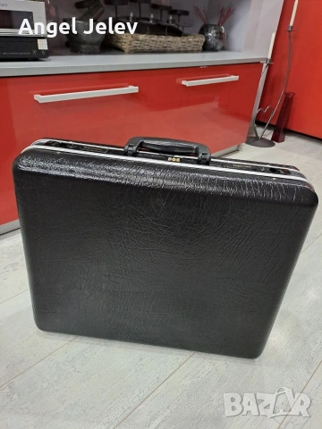 дипломатически куфар, снимка 5 - Куфари - 53155880