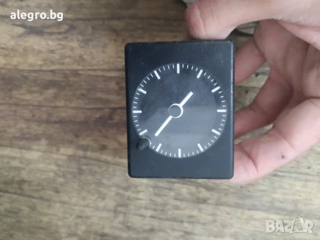 Часовник за Renault 19 Mk II