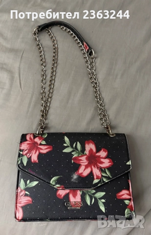 Дамска чанта Guess