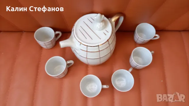 Порцеланов комплект за греяна ракия, буренце с тапа и 6 чашки от едно време, но сега му е времето, снимка 4 - Антикварни и старинни предмети - 48111722