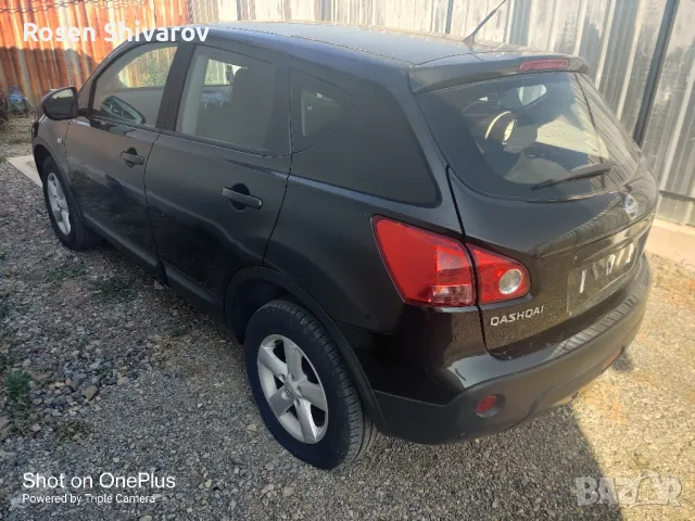 Nissan Qashqai 1.6 на части , снимка 3 - Автомобили и джипове - 47263010