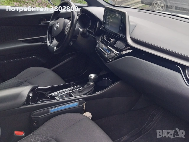 Toyota C-HR, снимка 6 - Автомобили и джипове - 54061225