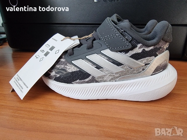 маратонки Adidas runfalcon 5, снимка 3 - Детски маратонки - 53304310
