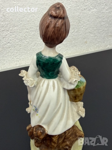 Рисувана порцеланова фогура. №7725, снимка 5 - Колекции - 52789741