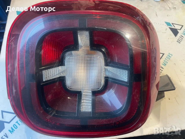 265558217R стоп ляв от Dacia Duster 2, 1.5 DCI 116 кс., 4x4 двигател K9K874, 6 ск., 54 000 km, 2019г