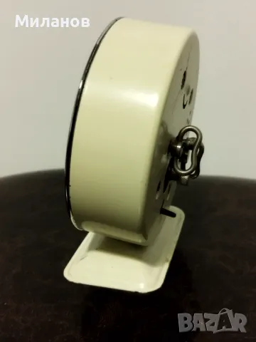 Стар механичен будилник, настолен часовник, снимка 6 - Колекции - 46682841