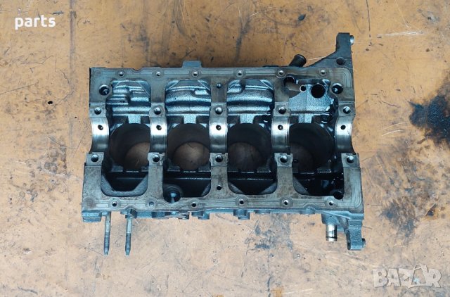 Блок Двигател Форд Фокус 1.8 Mk1 (1) - XS4Q6015AA N, снимка 2 - Части - 44252199