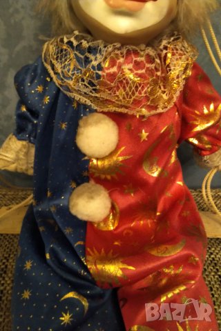 	Колекционерска порцеланова кукла клоун на люлка, снимка 7 - Колекции - 33865443