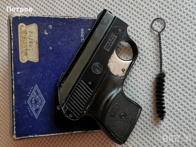 Пистолет Lancia Razzi Mod.1900 6mm black.Антика.Модел 1900 г., снимка 3 - Други ценни предмети - 50916740