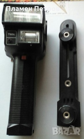 Продавам светкавица УНОМАТ, снимка 2 - Светкавици, студийно осветление - 30028169