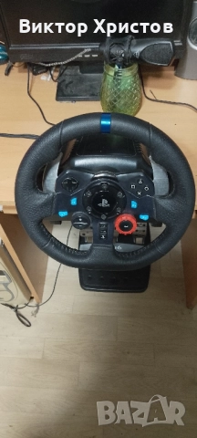 PS4 Pro 1TB + Logitech G29 + Shifter + игри + охлаждаща стойка готов комплект, снимка 7 - PlayStation конзоли - 51870693