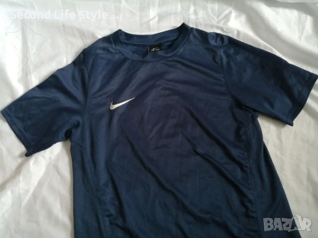 Nike DRI-FIT оригинална момчешка тениска р-р L - за 12-13 годишни, ръст около 152-158 см, снимка 2 - Детски тениски и потници - 54097958
