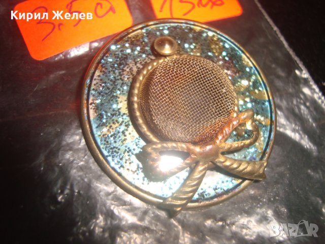 РЕТРО ШАПКА с ПАНДЕЛКА БРОНЗОВА БРОШКА 17557