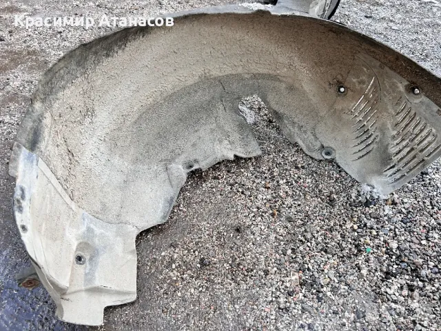 Подкалник заден ляв и десен за Мерцедес CLS. W219.2004-2008г, снимка 4 - Аксесоари и консумативи - 48777136