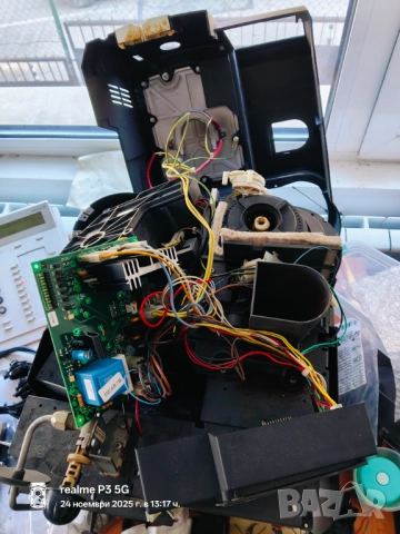 Кафемашина SAEСO ROYAL за части или ремонт, снимка 2 - Кафемашини - 52522899