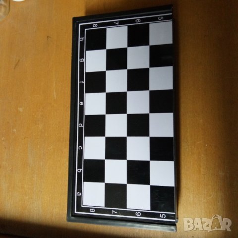 Магнитен шах, снимка 7 - Шах и табла - 42471739