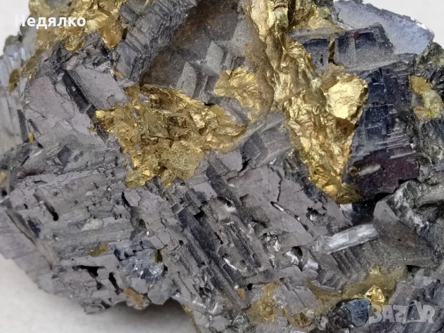 Пирит,халкопирит,минерал,371 грама, снимка 6 - Антикварни и старинни предмети - 34508502