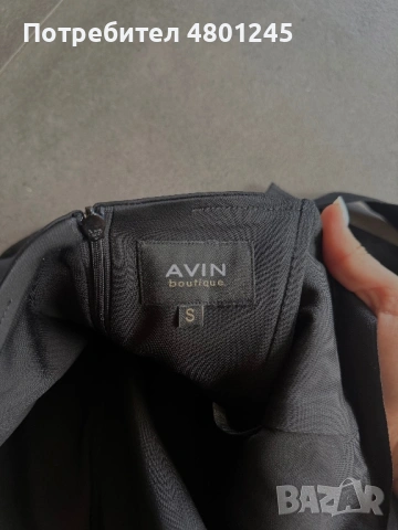 Черна бутикова рокля AVIN – Етажиран тюл и детайли, снимка 3 - Рокли - 54241383