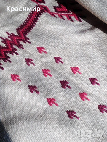 покривка в автентичен стил, снимка 6 - Покривки за маси - 54231207