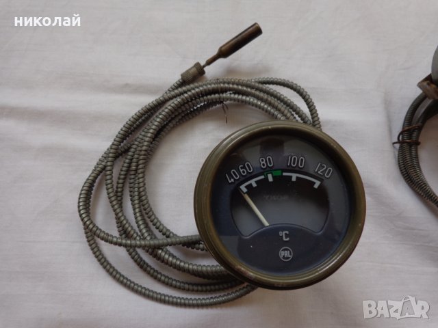 Уреди за измерване на Температура на вода и масло нови за Ретро автомобили , снимка 2 - Части - 37040164