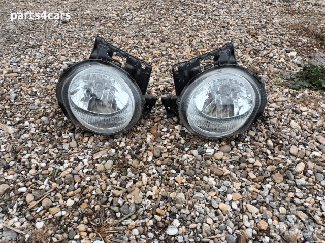 ляв и десен фар за нисан джук NISSAN JUKE