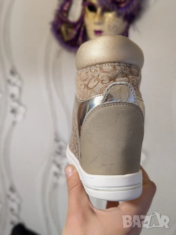 Guess кецове /обувки на платформа номер 39 , снимка 6 - Кецове - 52725842