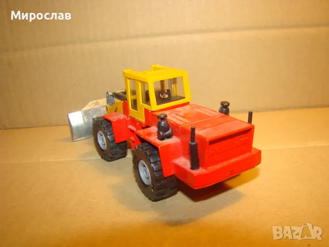 SIKU 1:55?? ФАДРОМА БАГЕР ТРАКТОР КАМИОН БУЛДОЗЕР МОДЕЛ, снимка 5 - Колекции - 48619704
