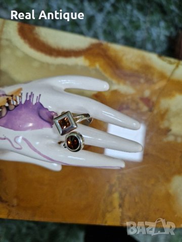 Прекрасен изключително красив антикварен сребърен дамски пръстен с гранати , снимка 1